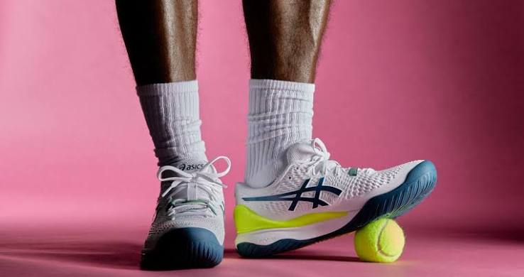 Tennis Shoes
